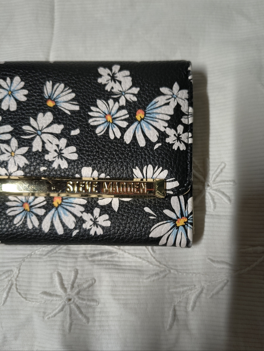 Steve Madden Black Daisy Continental Wallet with Gold Interior Trifold - Picture 2 of 6